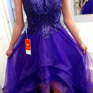 Size 2 NWT prom or bridesmaid dress